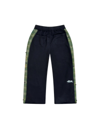 baggy plaid sweatpants