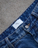 Contrast Dirty Bootcuts