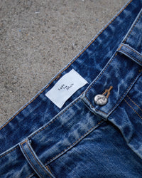 Contrast Dirty Bootcuts